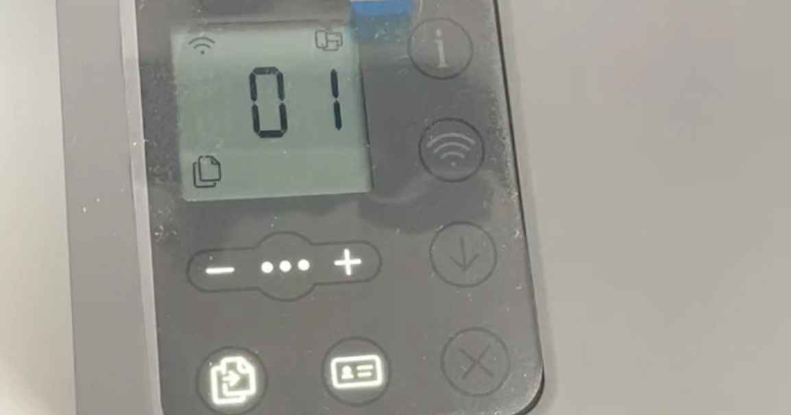 HP233DW固件更新升级失败后开机显示RD变3020维修指南